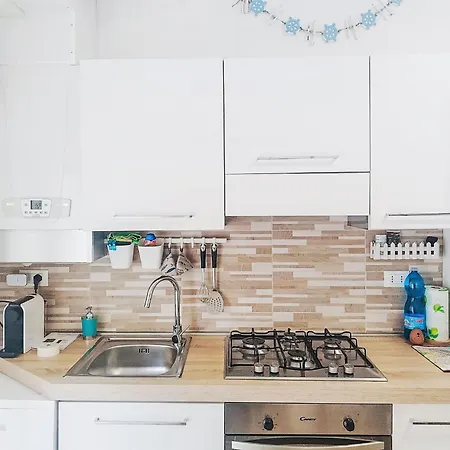 Acquamarina By Interhome فينالي ليغوري