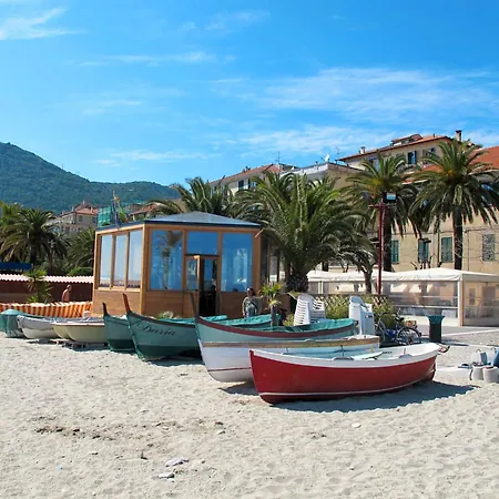Acquamarina By Interhome شقة